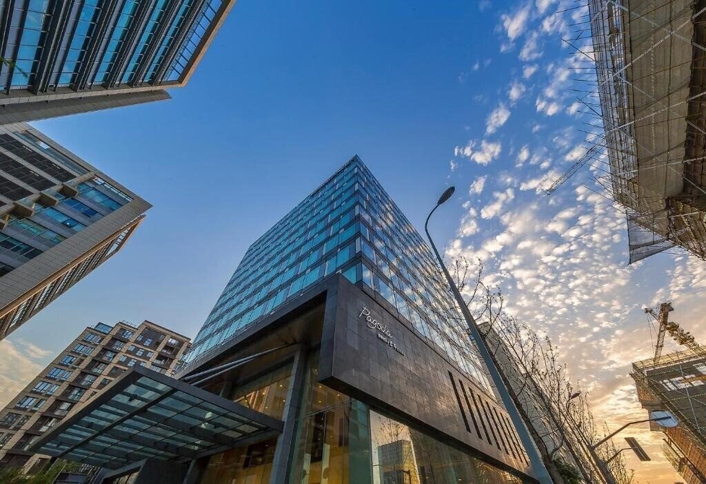 Готель Pagoda Hotel Shanghai Wujiaochang 5*