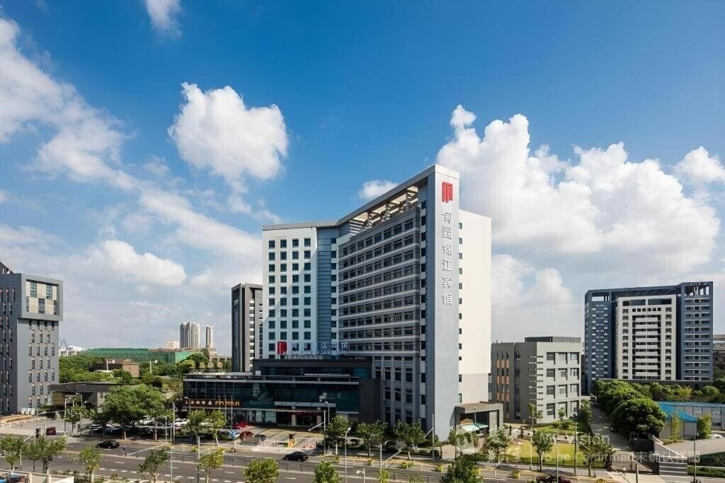 Готель Paradise Jinjiang Hotel 4*
