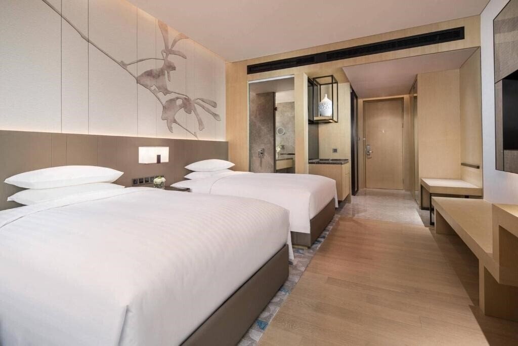 Фото Courtyard by Marriott Shanghai Hongqiao 4*