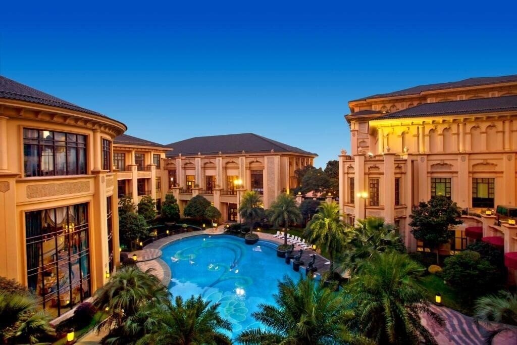 Фото Chateau Star River Pudong Shanghai 5*