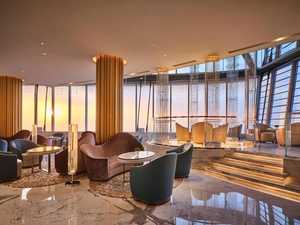 Фотографія J Hotel Shanghai Tower 5*