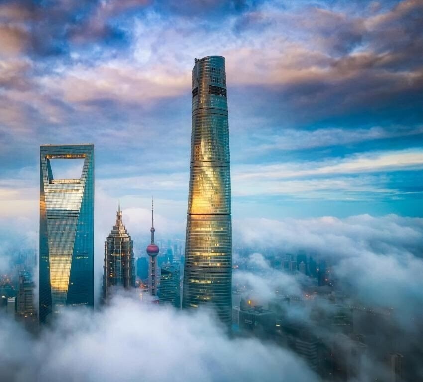Готель J Hotel Shanghai Tower 5*