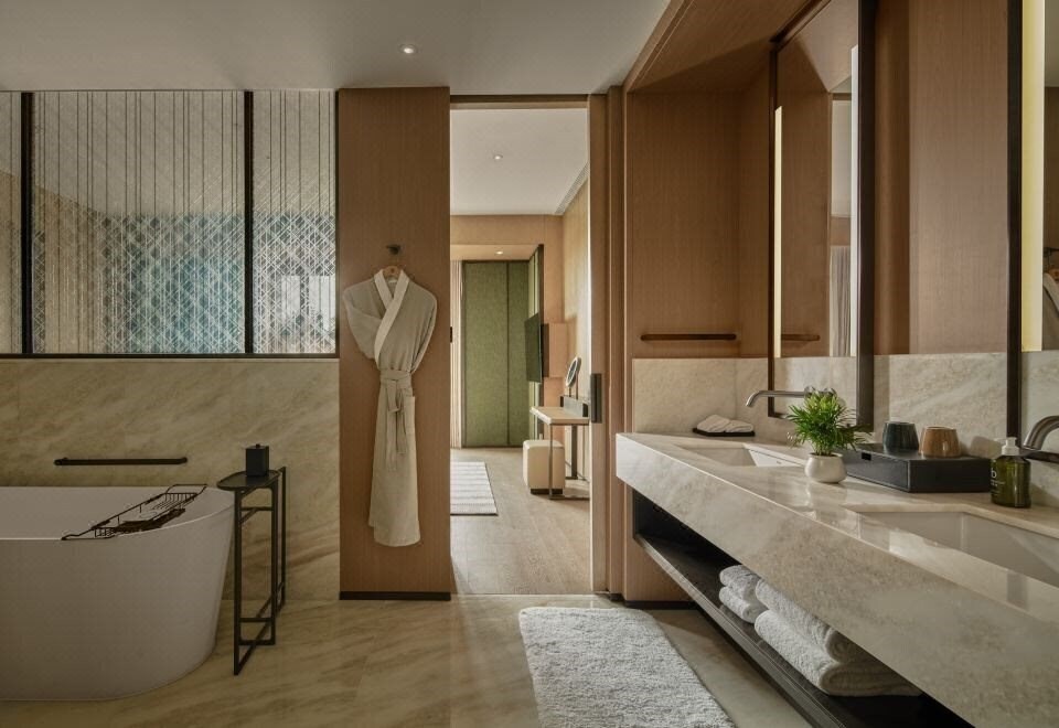 Изображение Surya Hotel Shanghai New Hongqiao Center 5*