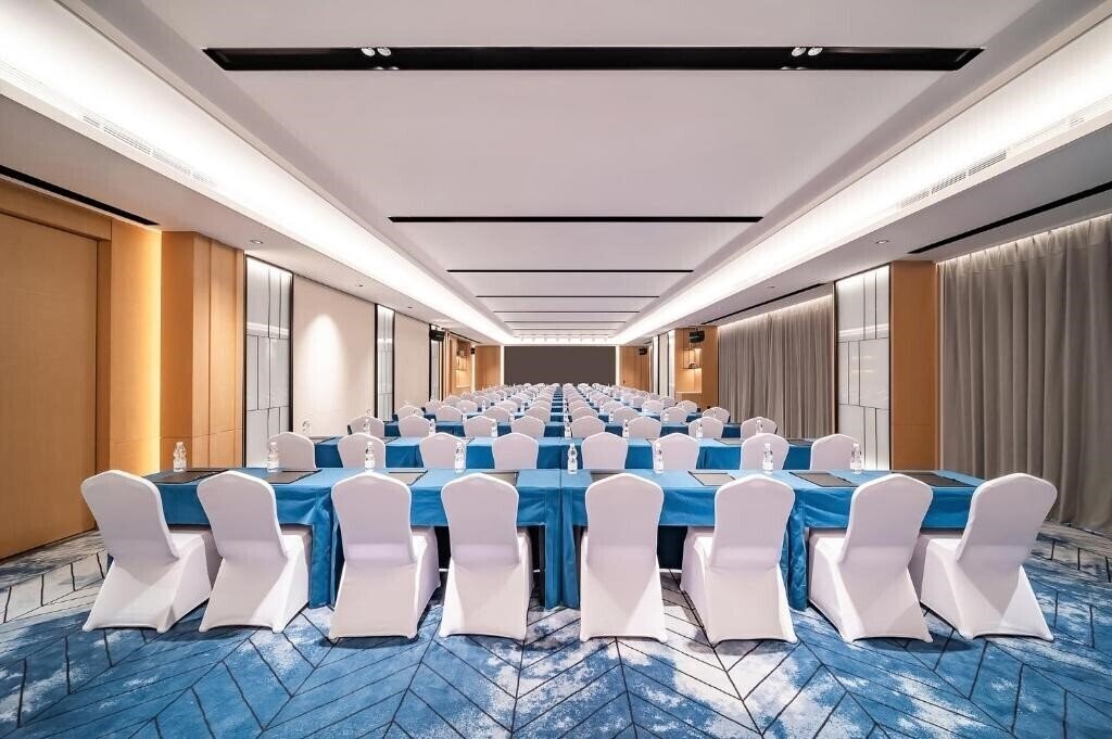 Картинка Fairfield by Marriott Shenzhen Dameisha 4*