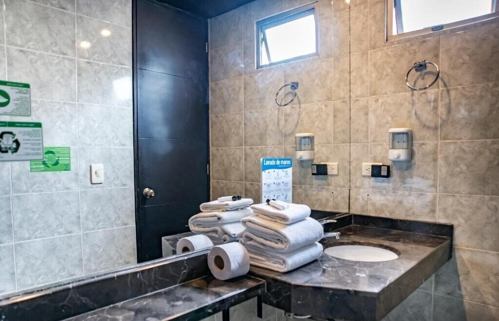 Фотографія Hotel Santa Barbara Real 4*