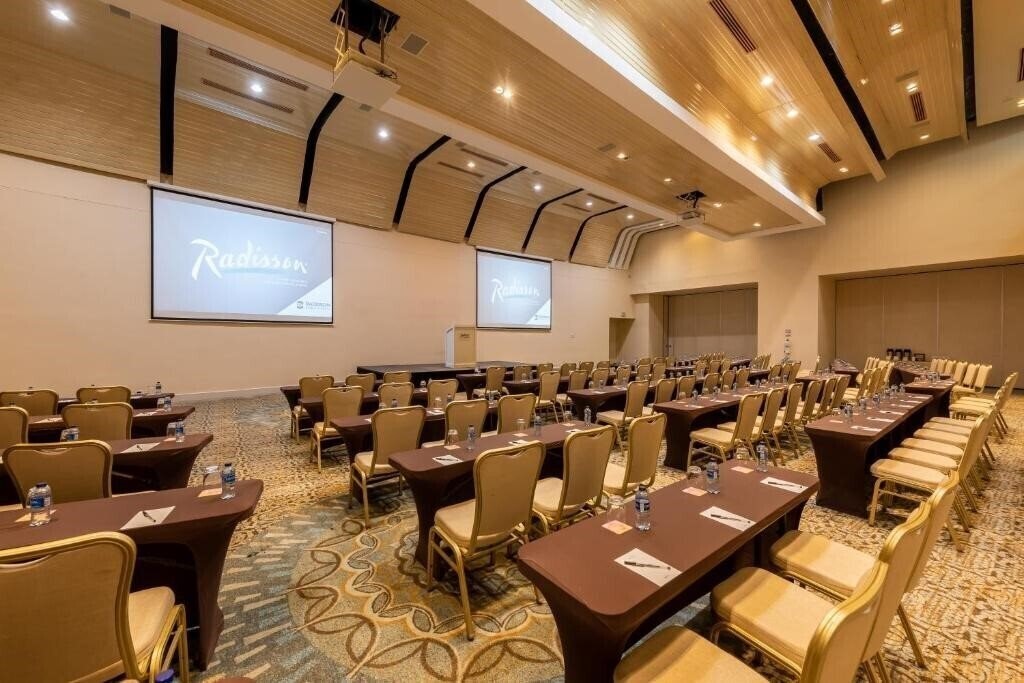 Фотографія Radisson Cartagena Ocean Pavillion 4*