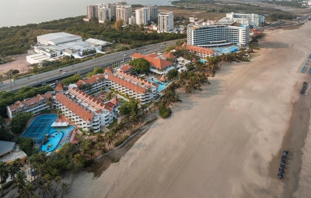 Фотографія Las Americas - Casa De Playa 4*