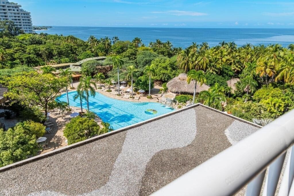 Картинка Irotama Resort 4*