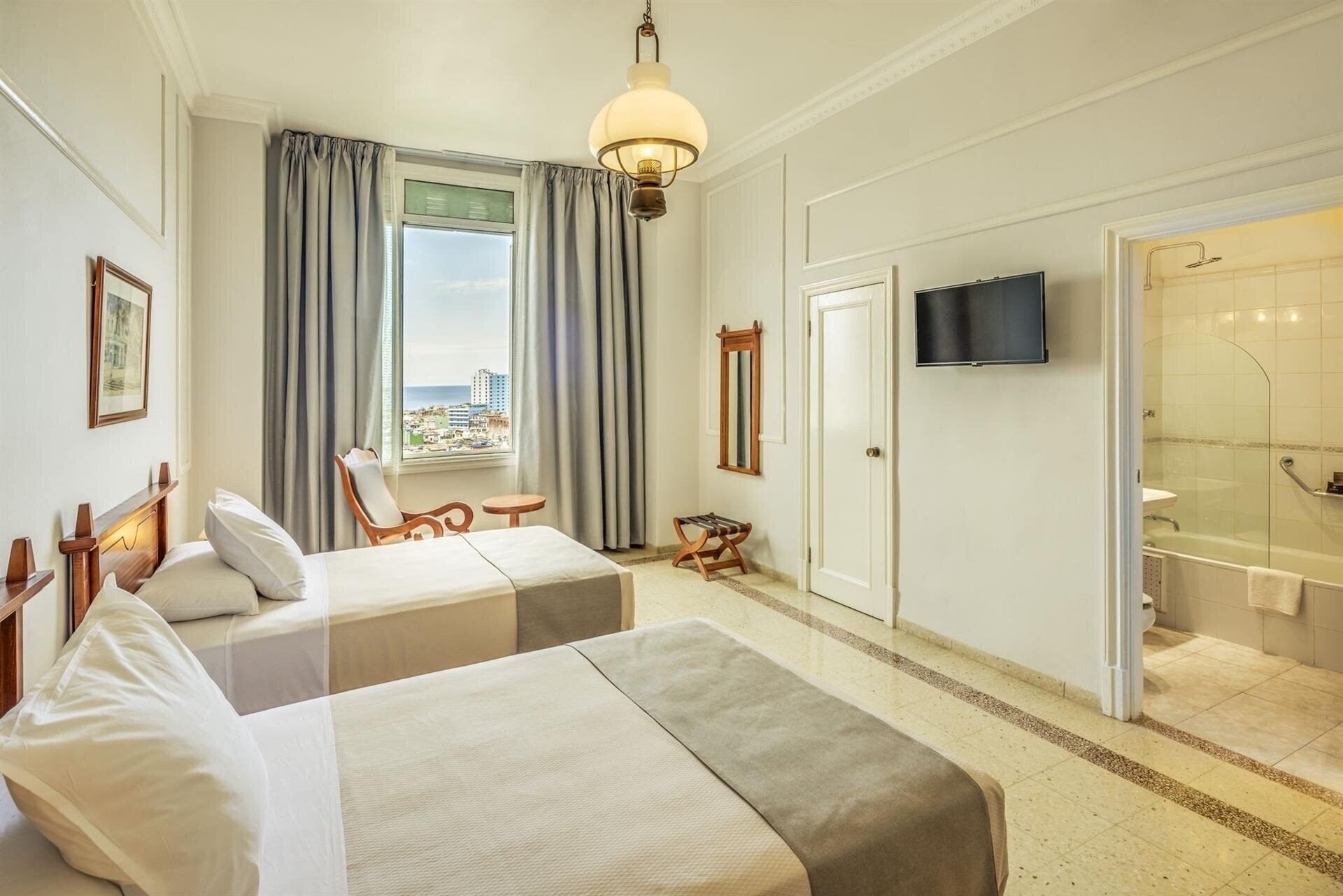 Отель Hotel Sevilla Habana Affiliated by Melia 4*