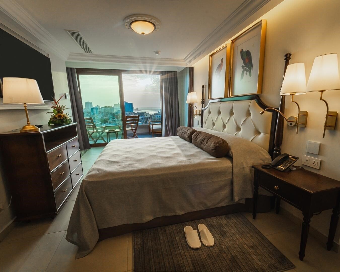 Фото Mystique Regis Habana By Royalton 5*