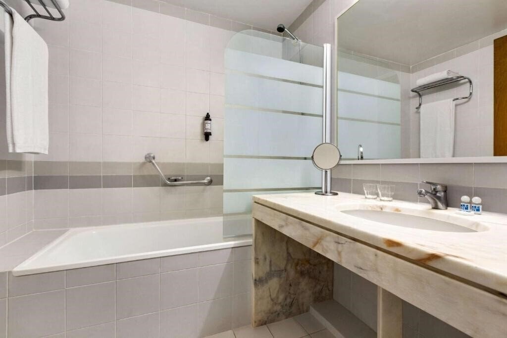Фотография Iberostar Marques De La Torre 5*
