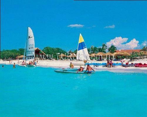 Готель Villa Tortuga Laurel 4*