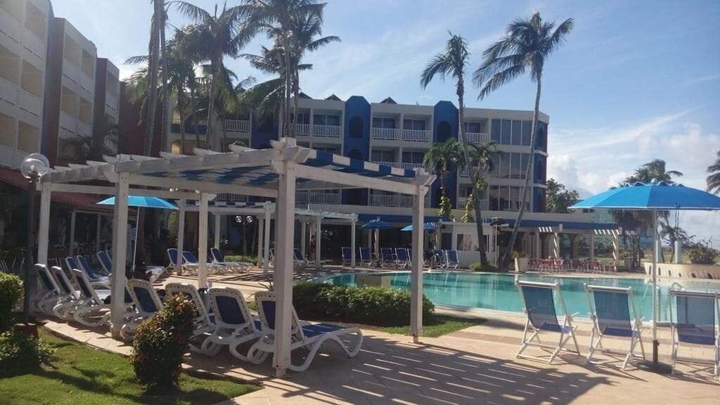 Отель Club Tropical 3*