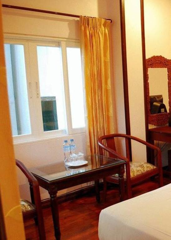 Фото Sengtawan Riverside Hotel 3*