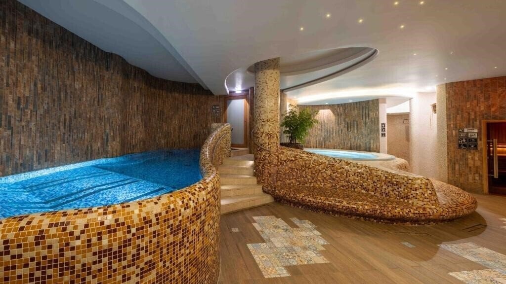 Фотографія Wellton Riga Hotel 4*