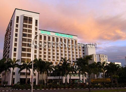 Готель Promenade Hotel 5*