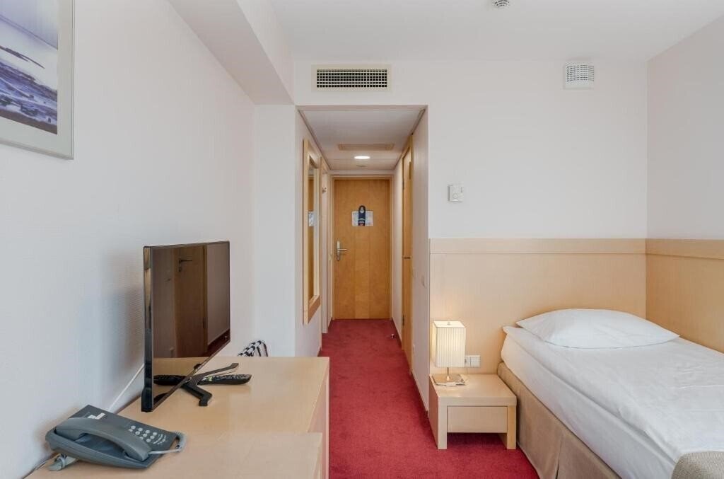 Картинка Islande 4*