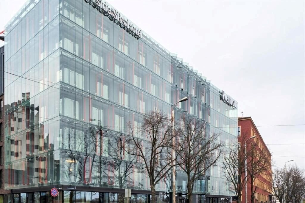 Готель Wellton Riverside 4*