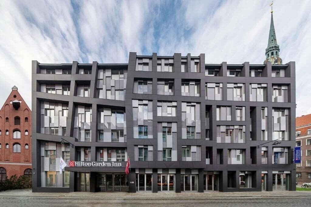Отель Hilton Garden Inn Riga Old Town 4*