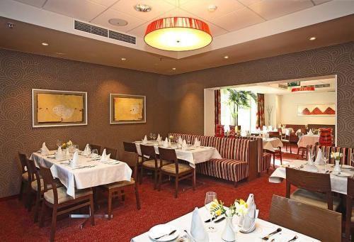 Фотографія Reval Hotel Neris 3*