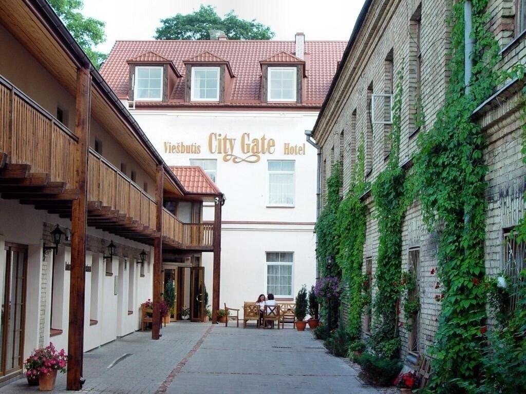 Отель City Gate 3*