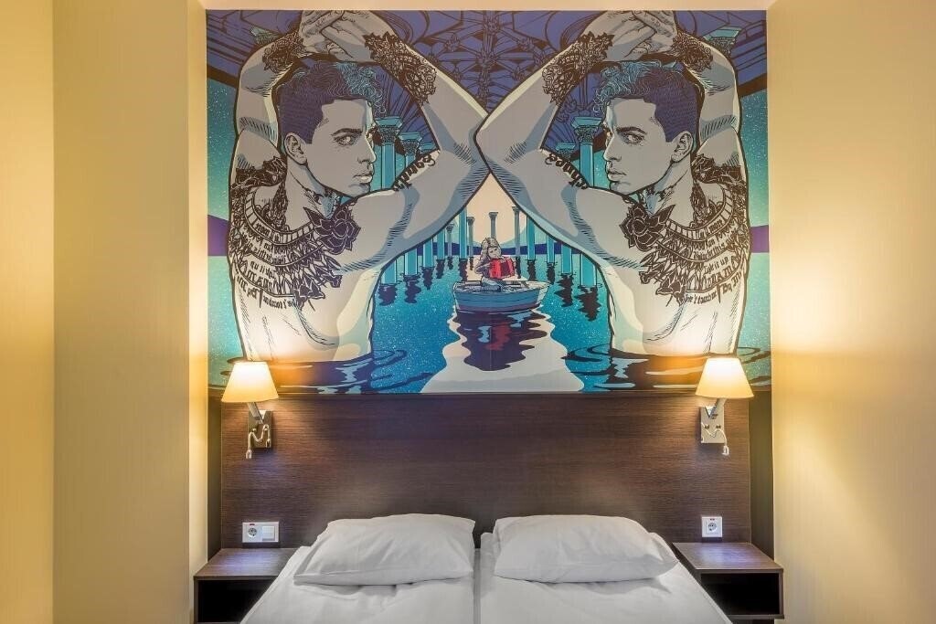 Картинка Comfort Hotel Lt 3*