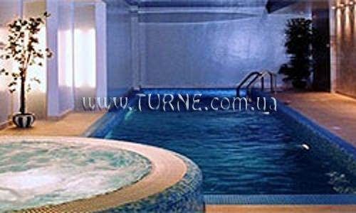 Отель Crown Plaza Vilnius 4*