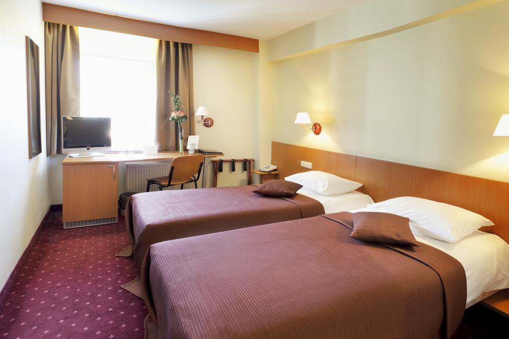 Фотография Europa City 3*