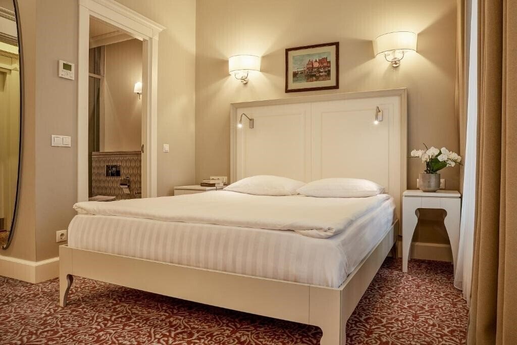 Фото Ratonda Centrum Hotels 4*