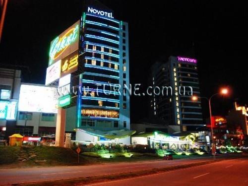 Готель Novotel Kota Kinabalu Borneo 4*