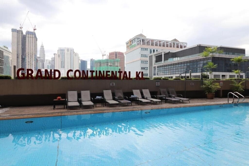 Готель Grand Continental 3*