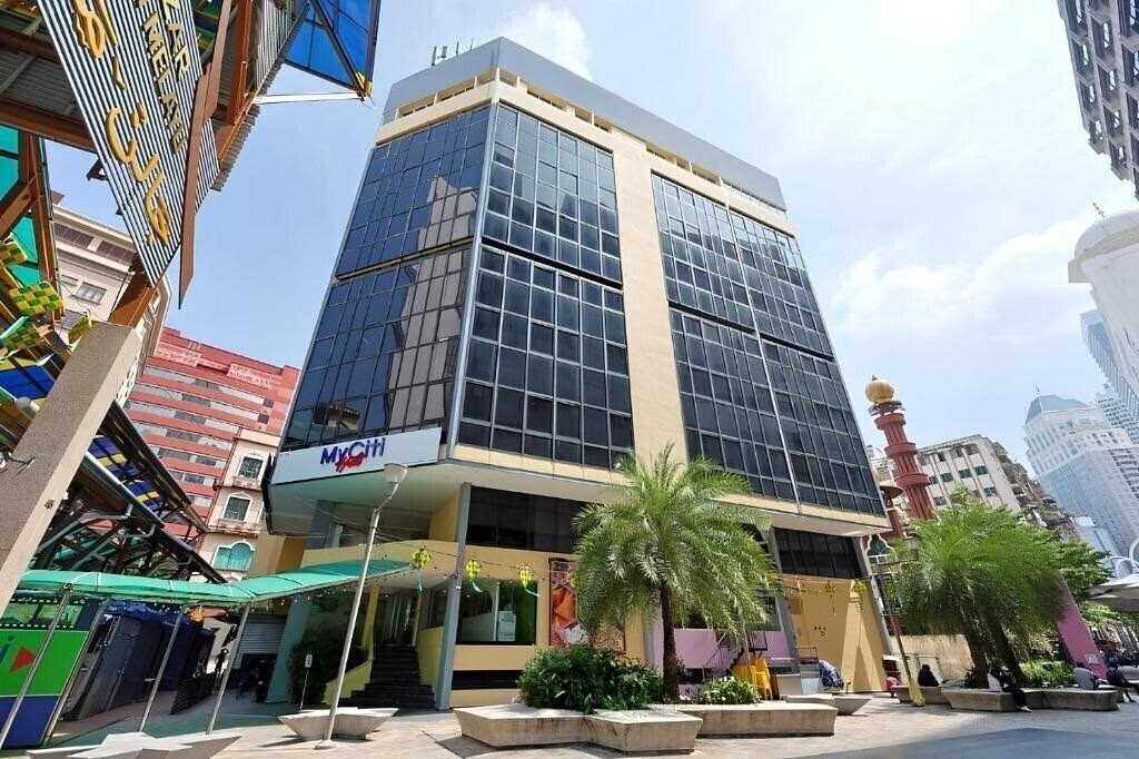 Готель Citin Masjid Jamek 3*