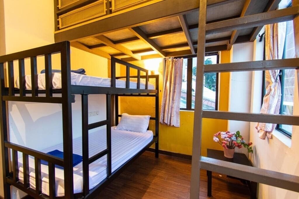 Фото Travel Hub Highstreet 2*