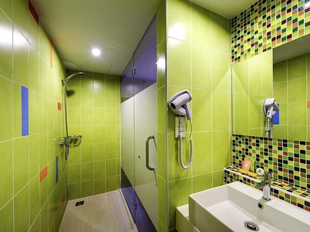Фотография Hotel Ibis Styles Kuala Lumpur Fraser Business Park 3*
