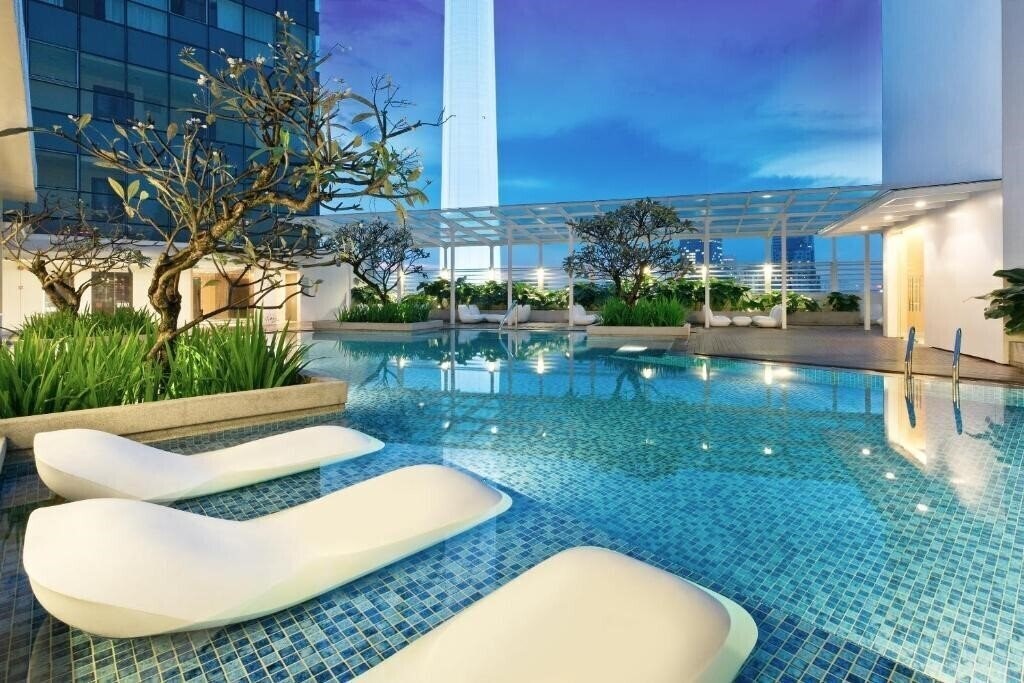 Готель Oasia Suites Kuala Lumpur 4*