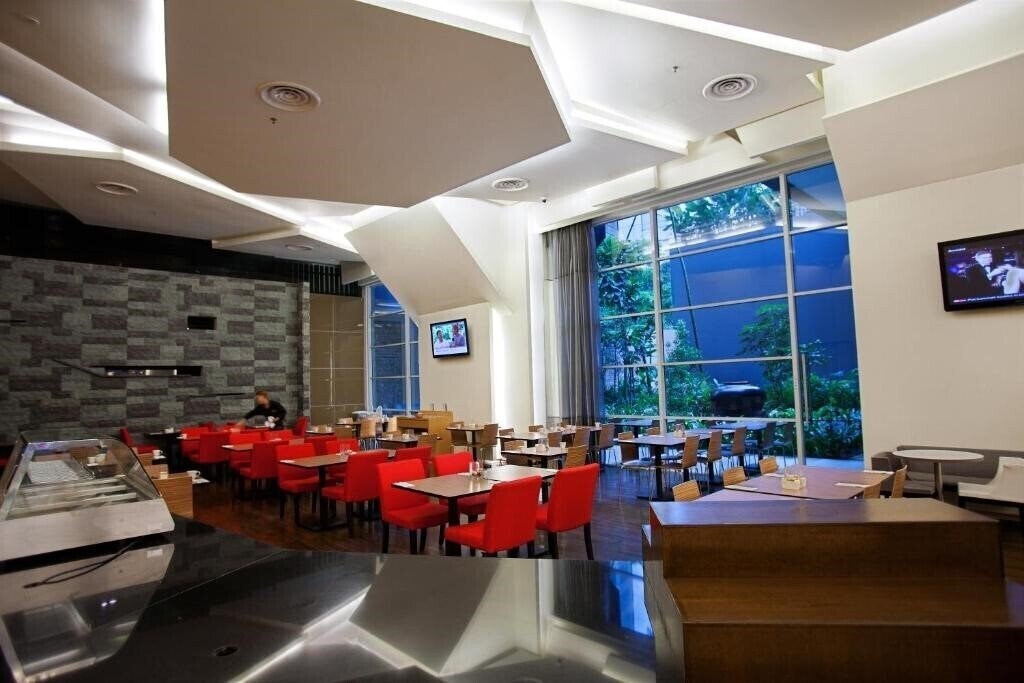 Изображение Parkroyal Serviced Suites Kuala Lumpur 5*