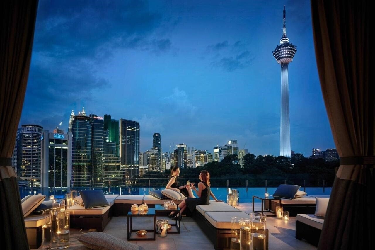 Фото Hotel Stripes Kuala Lumpur 4*