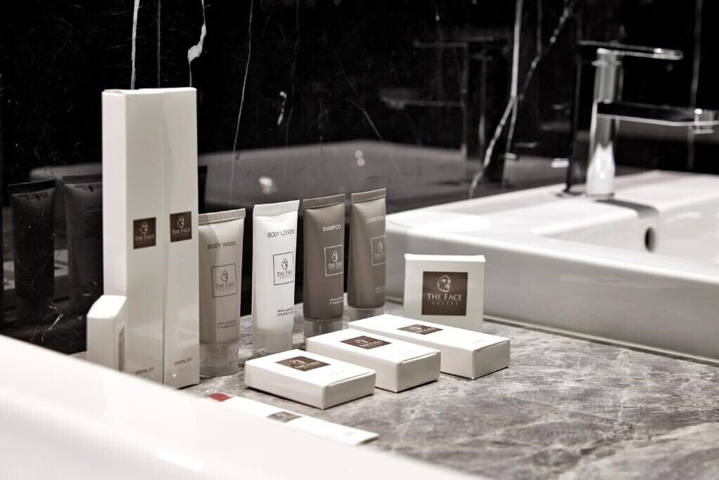 Фотографія The Face Suites Kl 5*