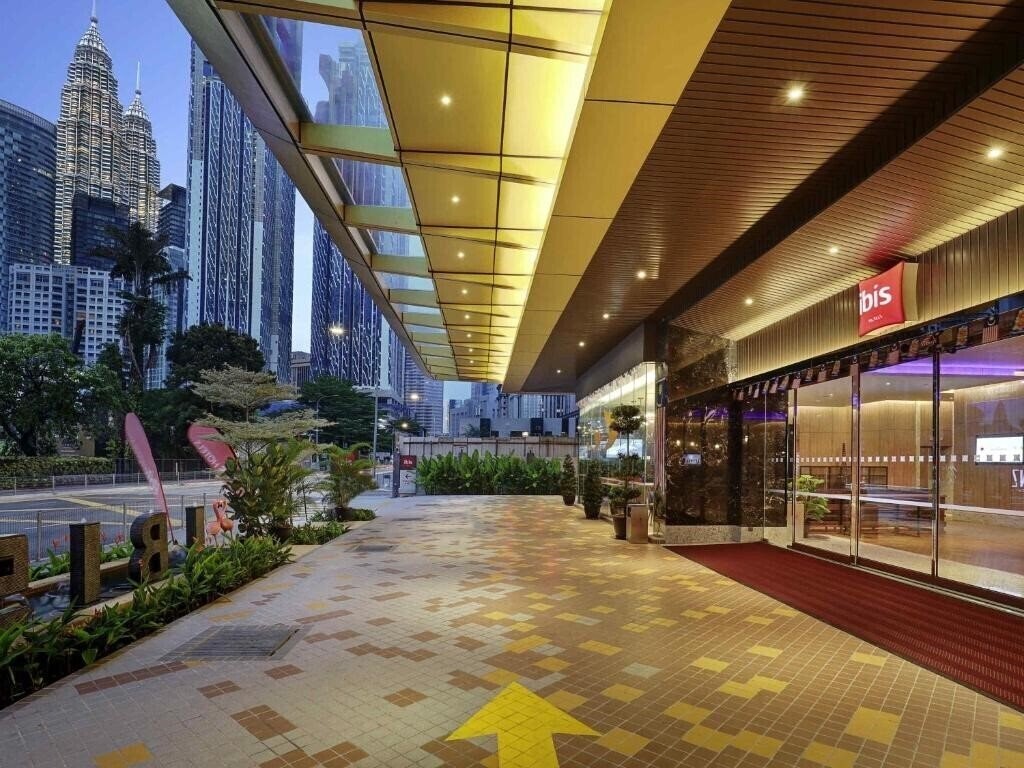 Изображение Ibis Hotel Klcc 4*