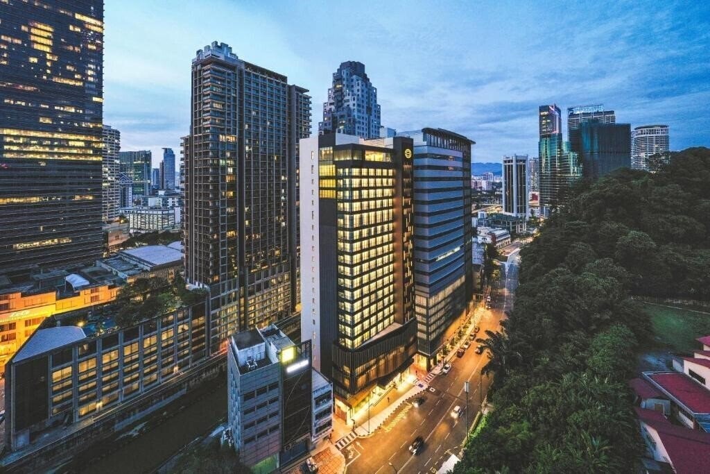 Отель Santa Grand Signature Kuala Lumpur 4*