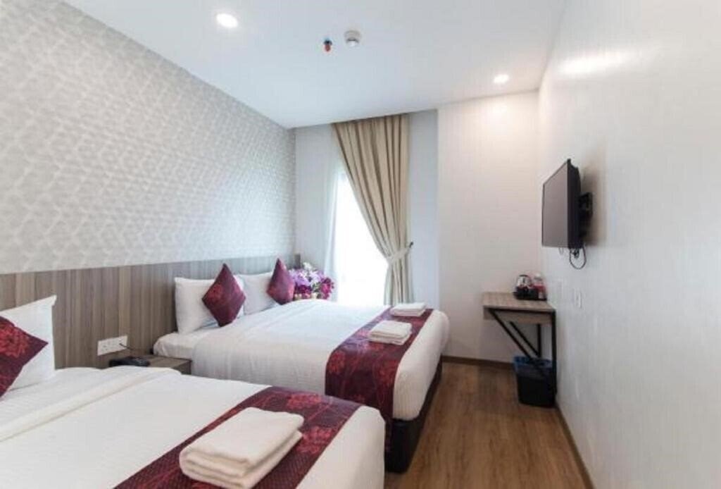Картинка Signature International Hotel China Town 3*