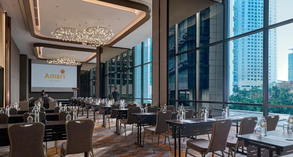Фото Amari Kuala Lumpur 5*