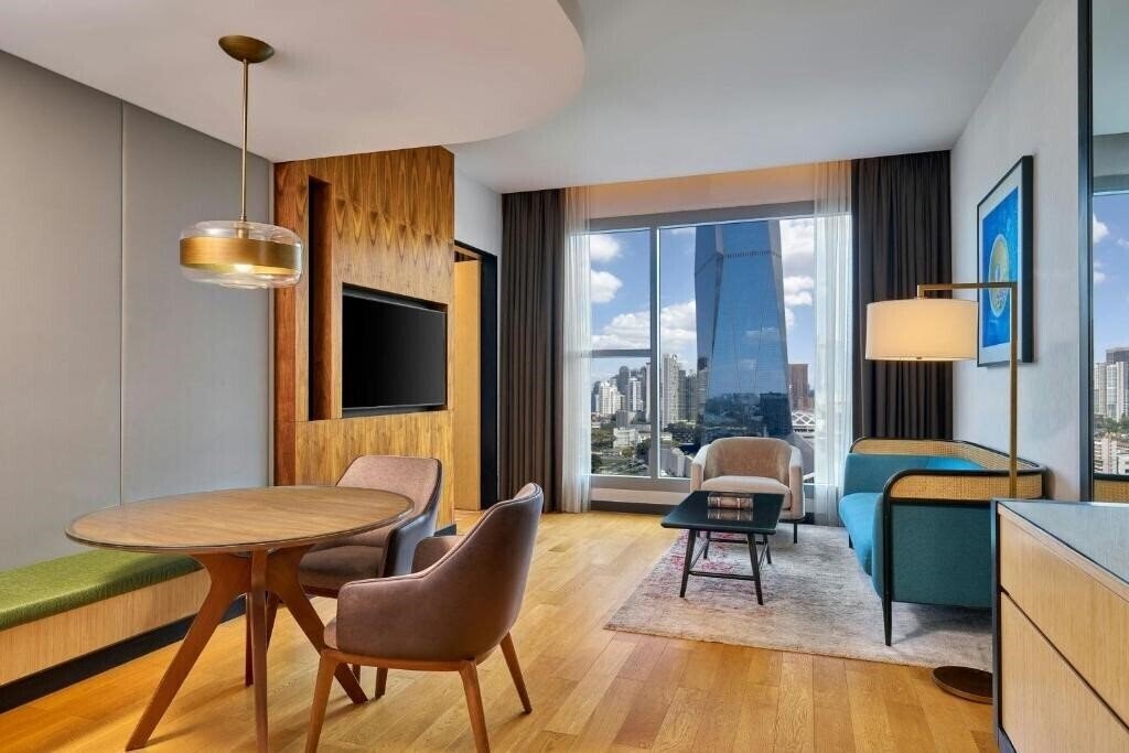 Картинка Four Points by Sheraton Chinatown 4*