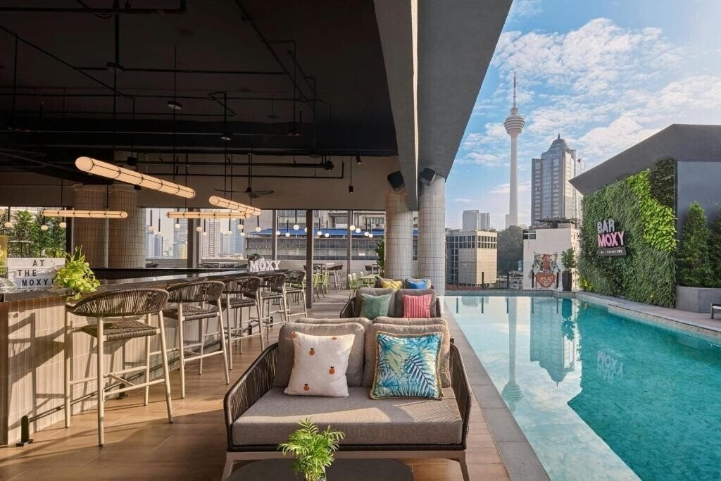 Готель Moxy Kuala Lumpur Chinatown 4*
