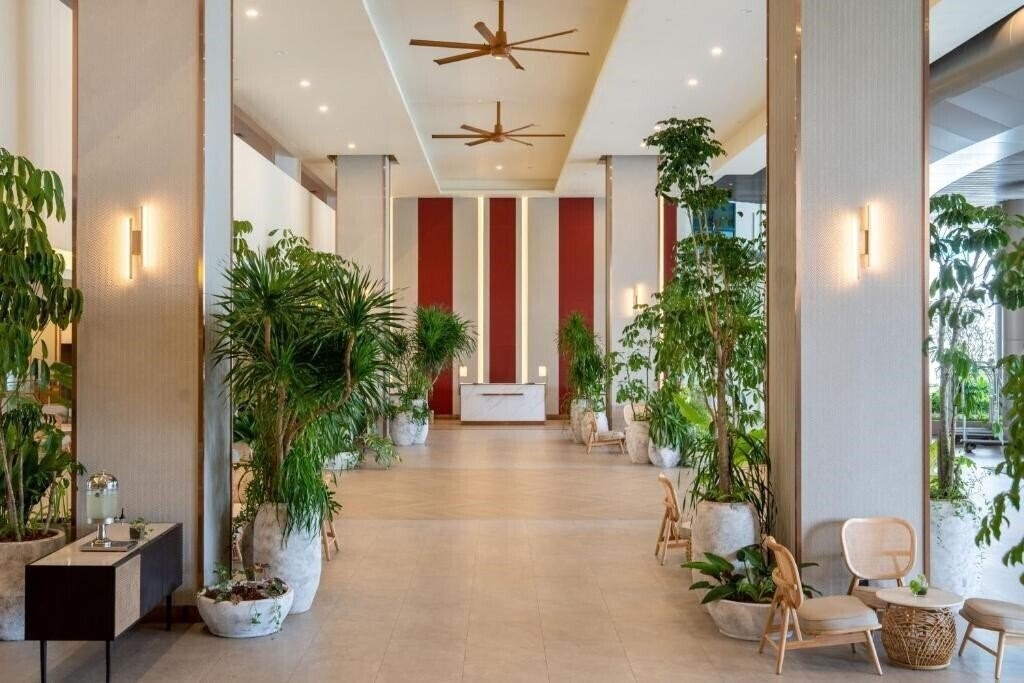 Фотографія Swiss Grand Beach Resort Kuantan 5*