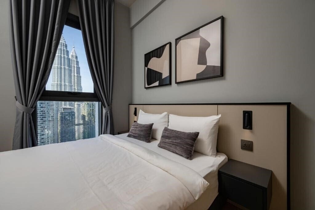 Фото Isola Klcc Hotel 4*