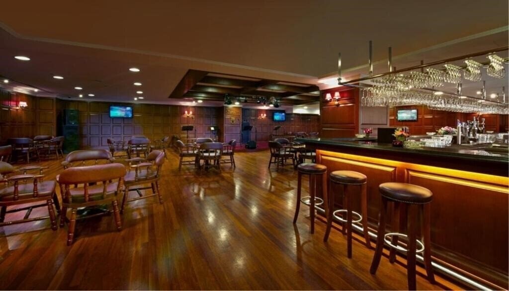 Картинка Royale Chulan Damansara 5*