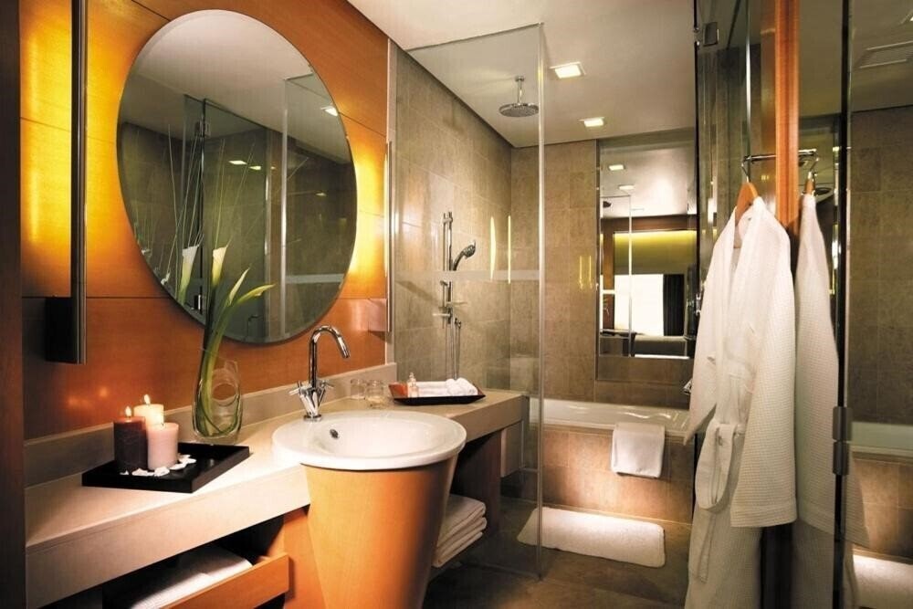 Фото St. Giles Mid Valley Kuala Lumpur 5*