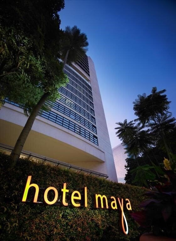 Фотографія Hotel Maya Kuala Lumpur City Centre 5*