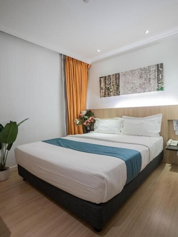Фотографія Floresta Hotel Chinatown 3*